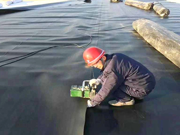 哪幾點(diǎn)會有害養(yǎng)殖防滲膜的使用性能？