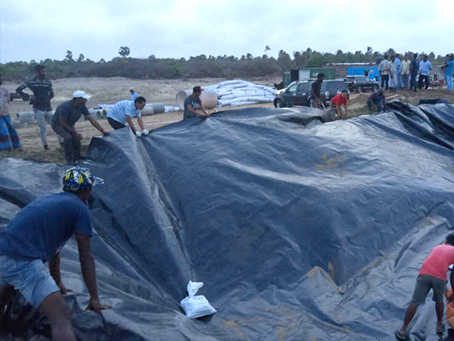水庫(kù)堤壩鋪設(shè)防滲土工膜的施工要素