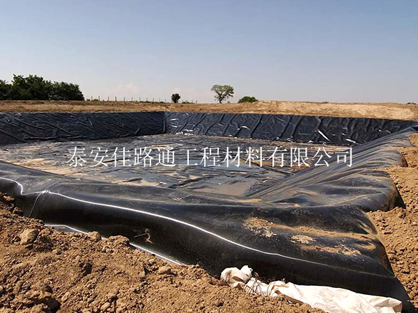 污水池防滲膜滑坡頻發(fā)？5 個解決方案 + 預防要點全掌握